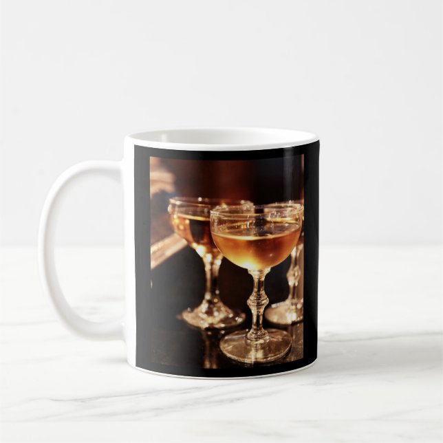 goldfarbener Sekttoast Kaffeetasse (Links)
