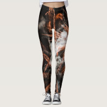 Goldfeuerwerk, abstrakter goldschwarzer Rauch