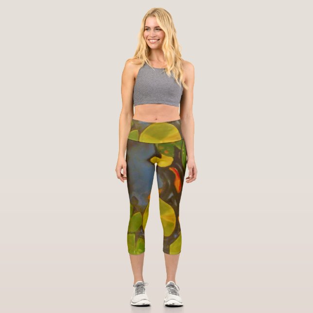 Goldfish Koi Pond Water Lilies Capri Leggings (Vorderseite)