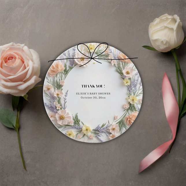 Goldgepresste Wildblume in der Blütendusche Geschenkanhänger (Von Creator hochgeladen)