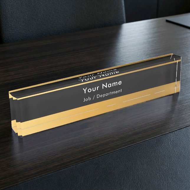 Goldklassiges Schreibtischschild mit Führungskraft (Gold classy executive desk name plate.)