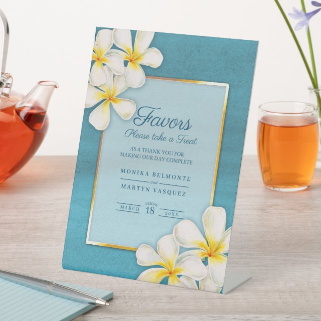 Goldmedaille Aqua frangipani Kunst, Dichtung und M Sockelschild (In Situ)