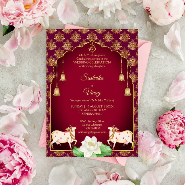 Goldmedaille Einladung (Maroon and gold Gomata bell garlands white lotus Indian wedding invitation template instant downloa)