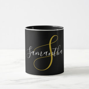 Goldmonogramm-Letter und weißer Name Tasse