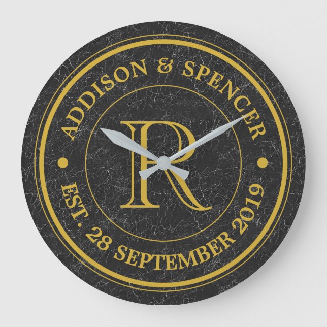 Goldmonogramm-Schwarz-Leder-Hochzeitstag Große Wanduhr (Vorderseite)