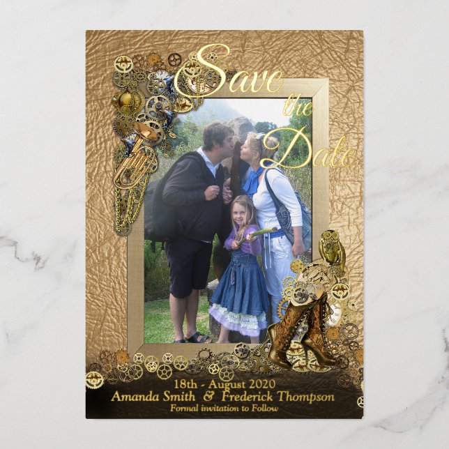 Goldschrift Steampunk auf Leder Inspiration Folieneinladung (Vorderseite)