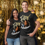 Goldskript zum 50. Geburtstag T-Shirt<br><div class="desc">50 und fabelhaft,  50. Geburtstag 50. Jahrhundert goldfarbenen Effekt-Skript-Text fügen Sie Ihr eigenes Foto. Personalisieren Sie dieses 50. Shirt mit Ihrer Botschaft und dem quadratischen Foto Ihres Geburtstagsmädchens. Weitere Jahre und passende Artikel sind verfügbar. © Original Design von Sarah Trett für www.mylittleeden.com auf Zazzle.</div>