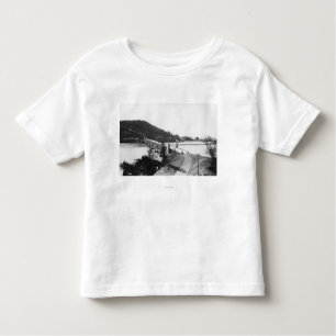 Goldstrand, Oregon-Brücke über Schurken- Fluss Kleinkind T-shirt