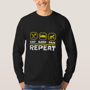 Goldwaschen Prospektion East Sleep Pan Wiederholen T-Shirt