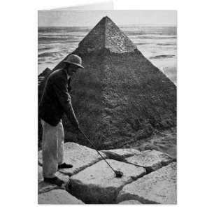 Golf am Pyramide-Vintagen Schwarzweiss