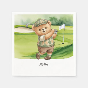 Golf-Baby-Junge spielt Golf auf dem Golfplatz Serviette