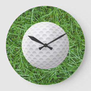 Golf Ball auf Gras Große Wanduhr