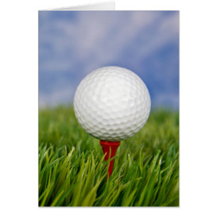Golf Ball auf rotem Tee