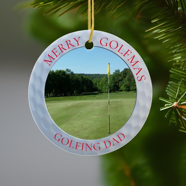 Golf Ball Dimples Merry Golfmas Name Golfer Foto Keramikornament (Merry Golfmas Golfing Dad ornament! Just upload your favorite fairway!)