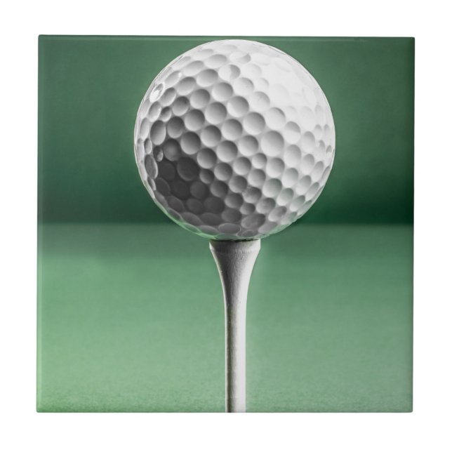 Golf Ball on T-Shirt Fliese (Vorderseite)