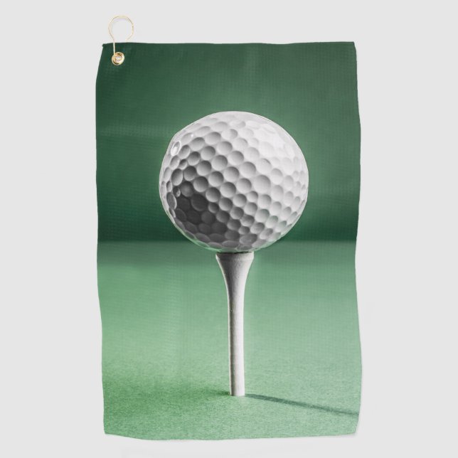 Golf Ball on T-Shirt Golf Handtuch (Vorderseite)