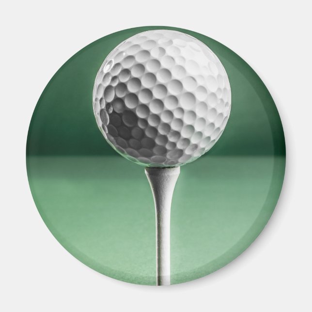 Golf Ball on T-Shirt Magnet (Vorne)
