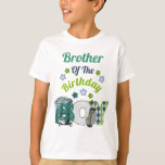 Golf Birthday Boy Shirt Brother Golf Party Shirt<br><div class="desc">Feiern Sie mit diesem besonderen T - Shirt den ersten Geburtstag eines Babys,  ganz besonders und personalisiert</div>