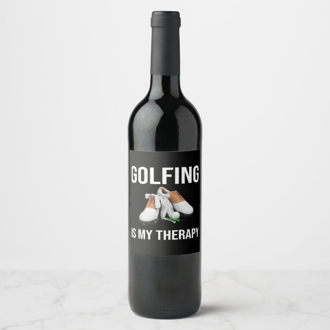 Golf Funny Quotes Golf ist meine Therapie Weinetikett (Vorderseite)