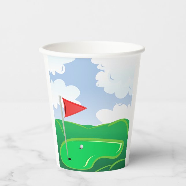 Golf Green with Red Flag and Ball Pappbecher (Vorderseite)