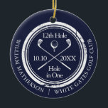 Golf Hole in einem Retro Navy Personalisiert Keramik Ornament<br><div class="desc">Die klassische Retro-Optik mit altertümlicher Briefmarke. Personalisieren Sie den Namen,  die Position Loch Nummer und das Datum,  um einen großen Golfkeepake zu schaffen,  um dieses fantastische Loch in einem zu feiern. Entwickelt von Thisisnotme©</div>