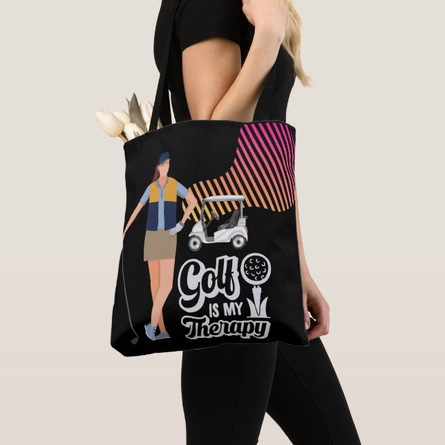 Golf ist meine Therapie für Lady Golfer Tote Bag (Von Nahem)