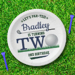 Golf PAR-T-SHIRT 2. Geburtstag Pappteller<br><div class="desc">Feiern Sie stilvoll mit diesen trendigen Tellern aus dem 2. Das Design ist leicht mit Ihrer eigenen Formulierung zu personalisieren und Ihre Familie und Freunde werden begeistert sein,  wenn sie diese fabelhaften Party-Teller sehen.</div>