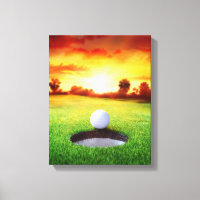 Golf spielen bei Sonnenuntergang in Florida