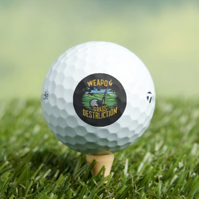 Golf-Waffe der Grasvernichtungskunst Golfball (Insitu T-Shirt)