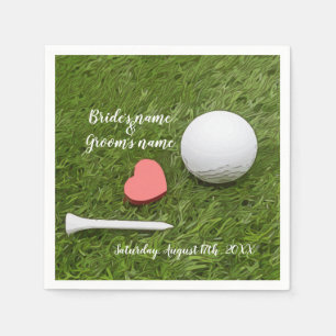 Golf Wedelgolfball und Tee mit Liebe auf Grün Serviette