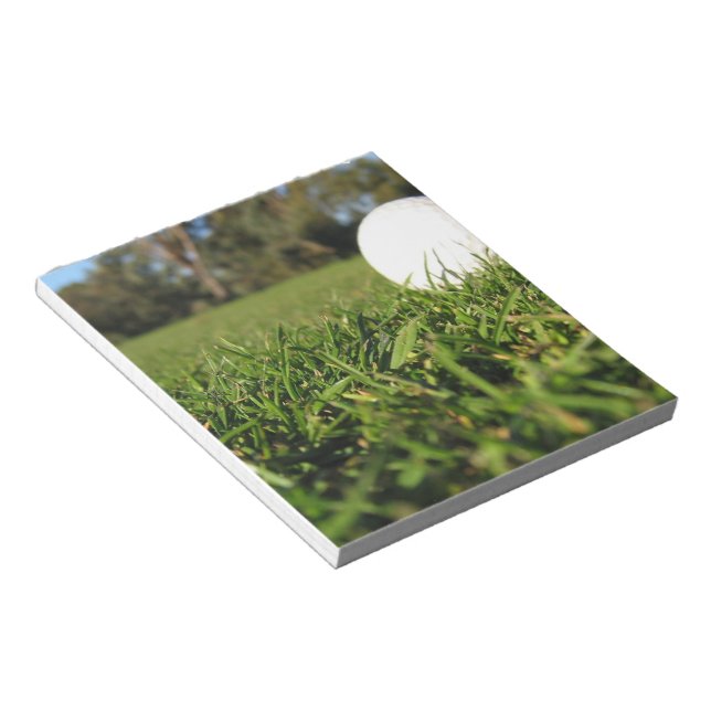 Golfball auf Kurs Notepad Notizblock (angewinkelt)