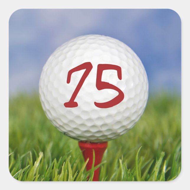 Golfball auf rotem Tee 75. Geburtstag Quadratischer Aufkleber (Vorderseite)