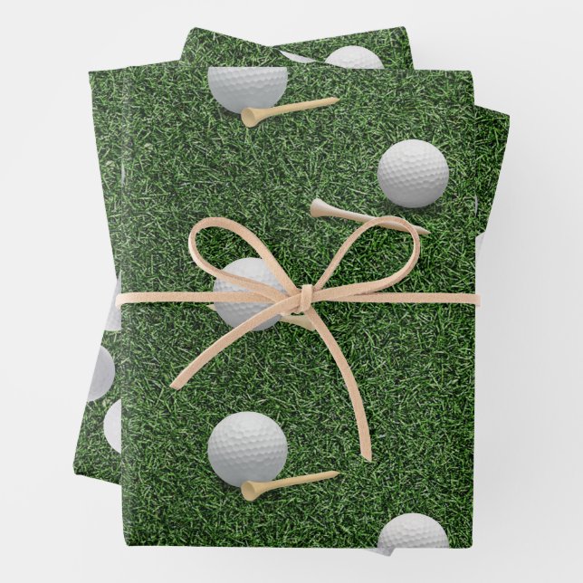 Golfbälle auf grünem Gras Geschenkpapier Set (Beispiel)