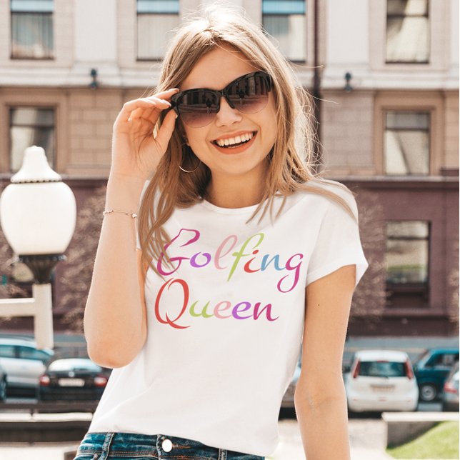 Golfend Queen T-Shirt (Von Creator hochgeladen)