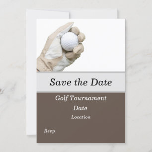 Golfer halten Golfball für Golfer Einladung
