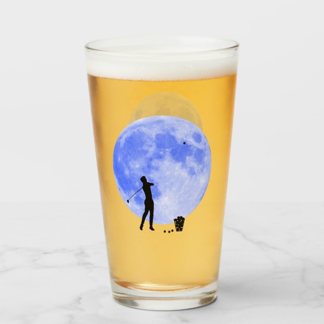 Golfer und ein Blue Moon Inspiration Shoot for The Glas (Vorne (Gefüllt))