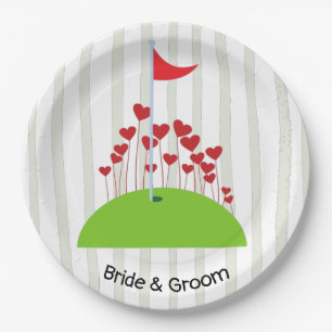 Golfhochzeit mit viel Liebe beim Golfer unter der  Pappteller