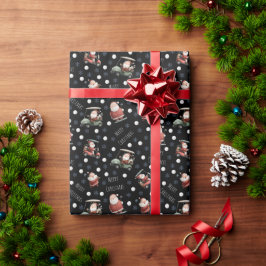 Golfing Santa on Black Geschenkpapier