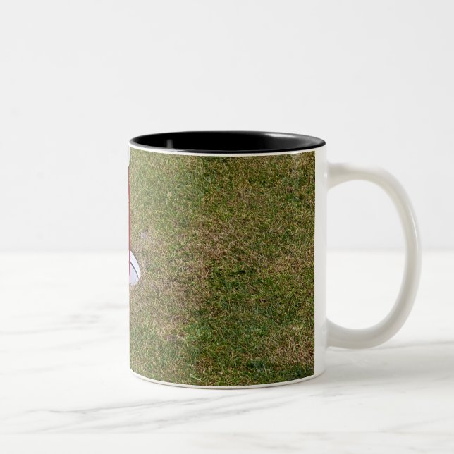 Golfloch Zweifarbige Tasse (Rechts)