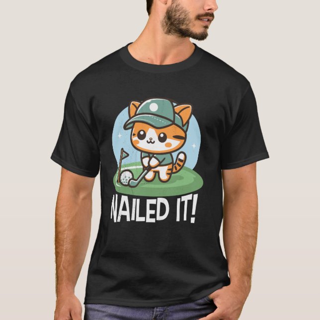 Golfspieler Katze. Volltreffer! T-Shirt (Vorderseite)