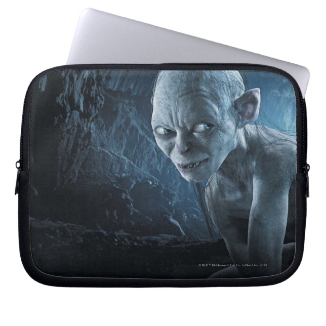 GOLLUM™ in Höhle Laptopschutzhülle (Vorderseite)