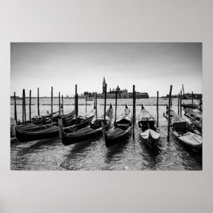 Gondeln in Venedig in Schwarzweiß Poster