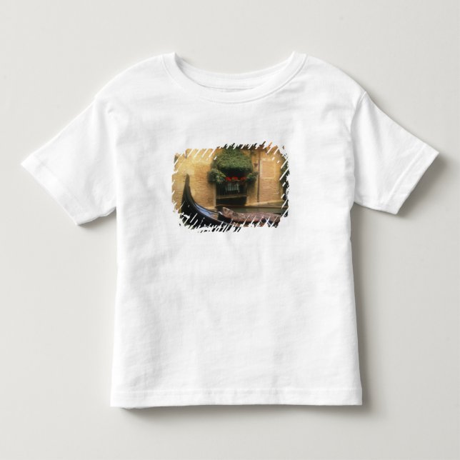 Gondola und Restaurant, Venedig, Venetien, Italien Kleinkind T-shirt (Vorderseite)