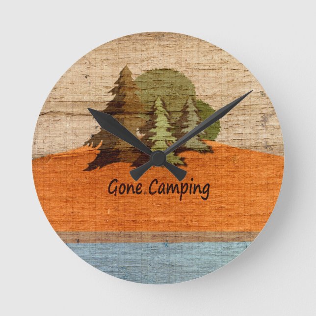 Gone Camping Wood Look Naturliebhaber Runde Wanduhr (Vorderseite)