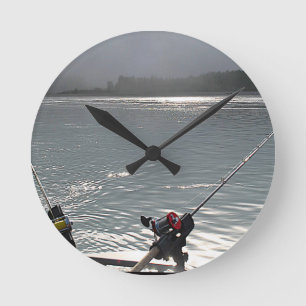 Gone Fishing No Work Runde Wanduhr