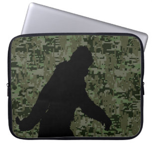 Gone Squatchin For on Olive Digital Camouflage Laptopschutzhülle