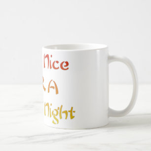 Gönnen Sie sich einen schönen Tag und eine bessere Tasse