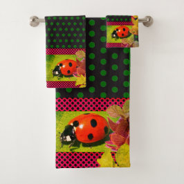 Good Fortune Bug Green Red Ladybug Badhandtuch Set
