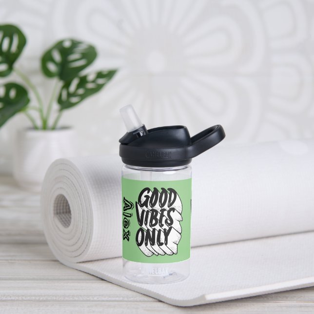 Good Vibes Only Individuelle Name Trinkflasche (Yoga)