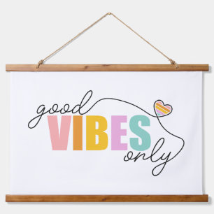 Good Vibes Only Rainbow Heart Wandteppich Mit Holzrahmen